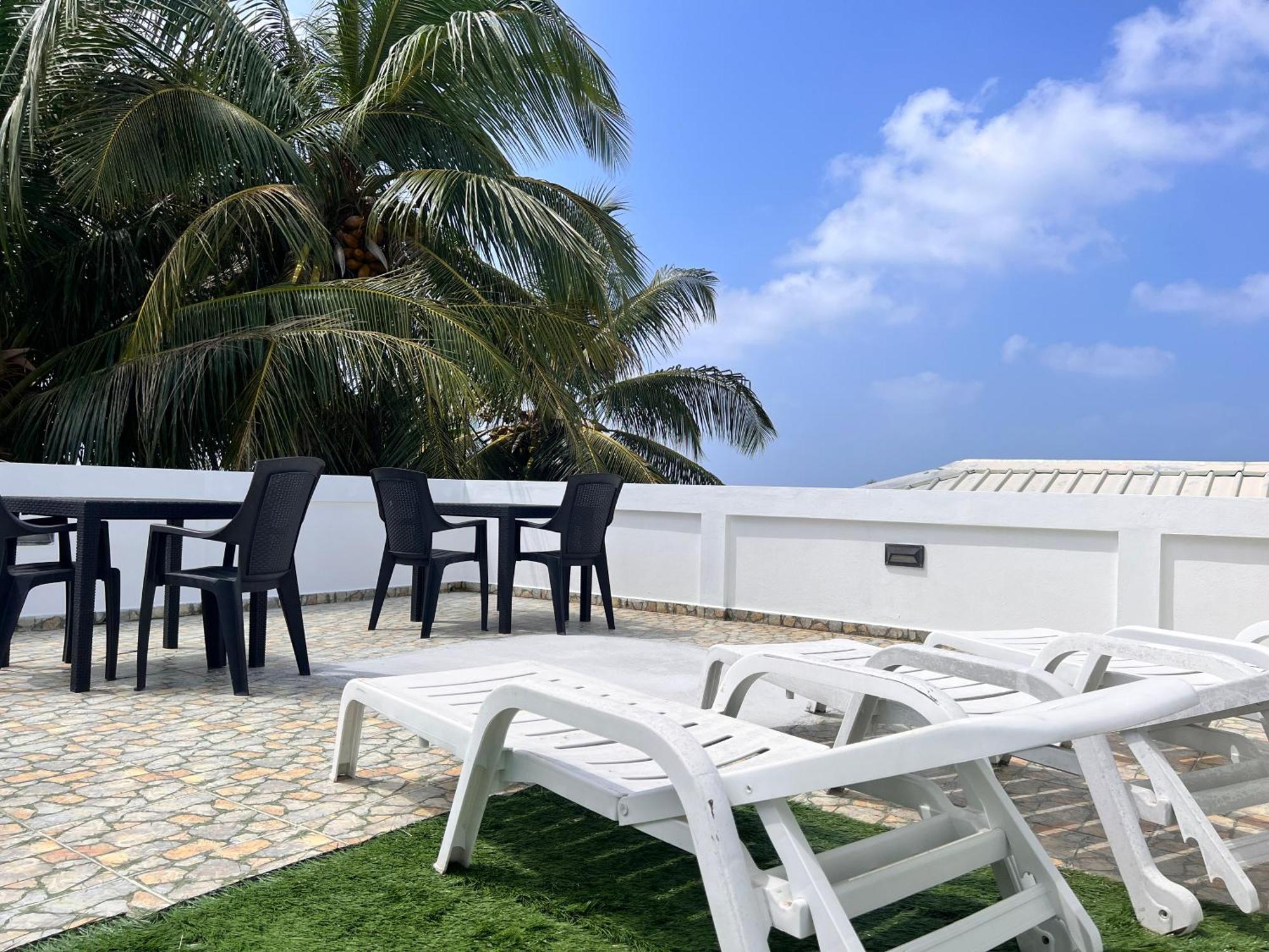 Biosphere Inn Dharavandhoo Extérieur photo